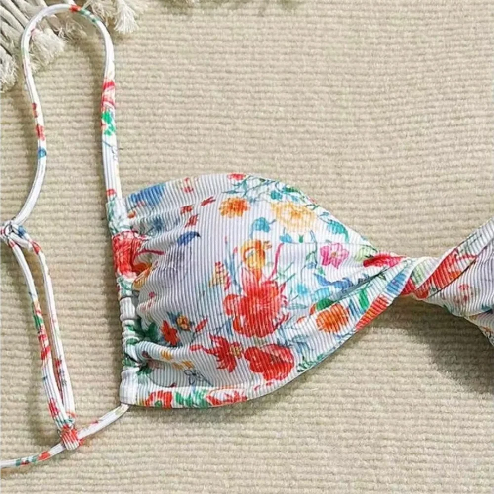 Floral Print White & Coral Women's Bikini Set. NWOT